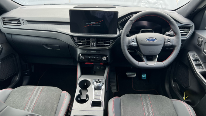 Ford Kuga 2.5 FHEV ST-Line 5dr CVT Hybrid Estate - Image 10